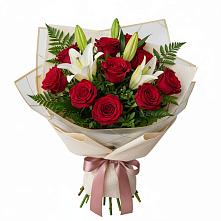 Букет цветов из:  Лилии и Розы в Елань-Колено