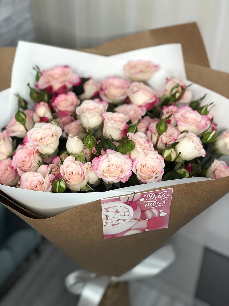 Букет цветов из: Розы в Елань-Колено