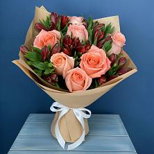 Букет цветов из:  Розы и Альстромерии в Елань-Колено
