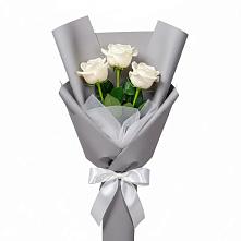 Букет 3 белые розы в Елань-Колено