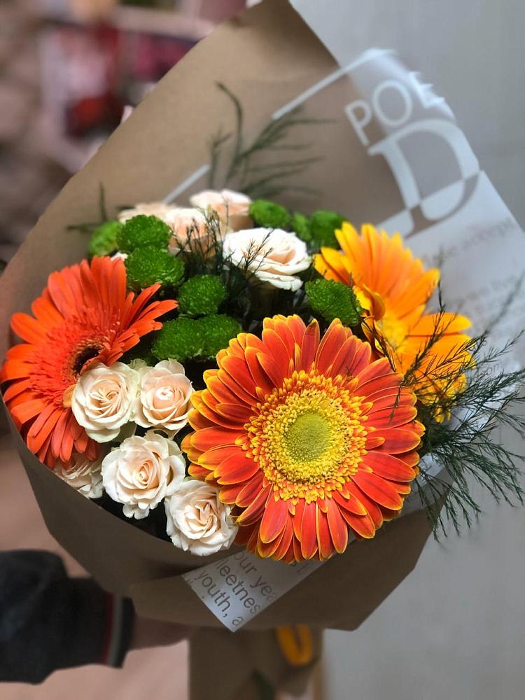 Букет цветов из: Герберы, Хризантемы и Розы в Елань-Колено